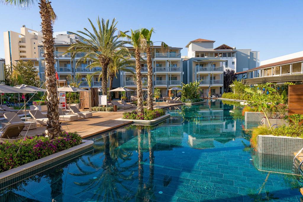 Hotel Barut Lara Collection