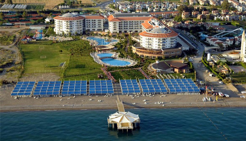 Seaden Sea World Resort and Spa