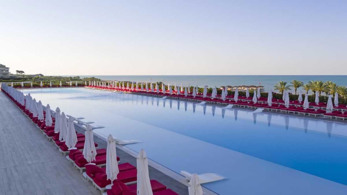 Adam and Eve Hotel