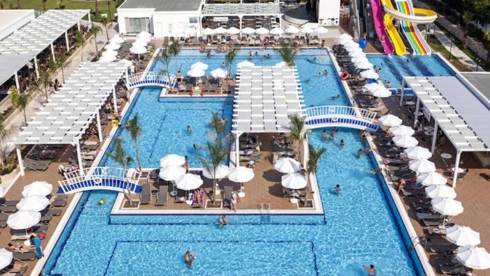 Karmir Resort and Spa