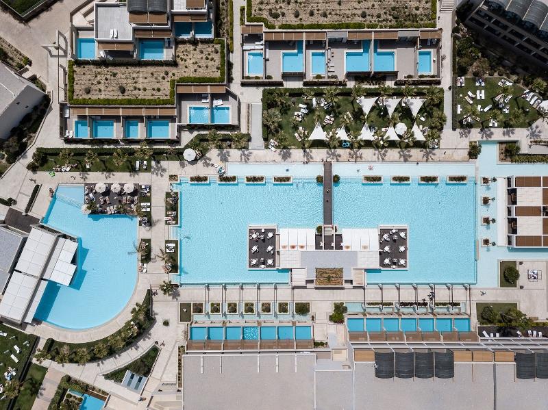 Hotel Avra Imperial Beach Resort & Spa