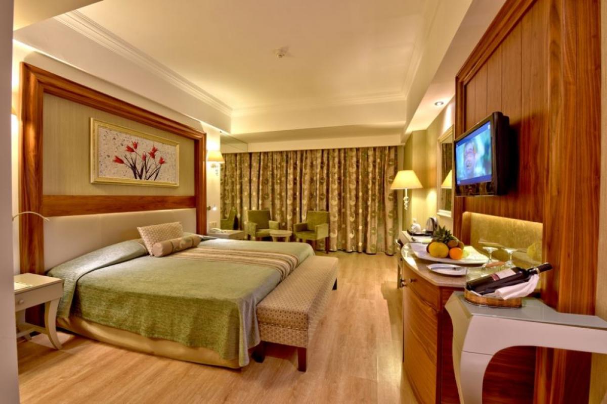 Hotel Side Star Resort