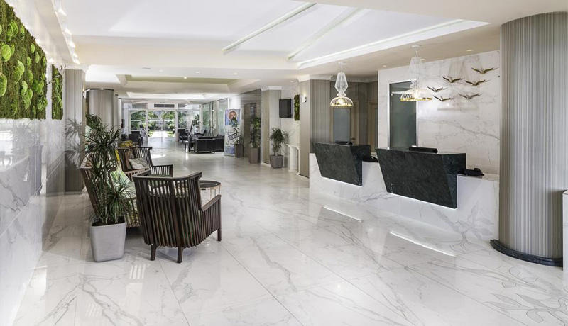 Portes Beach Hotel