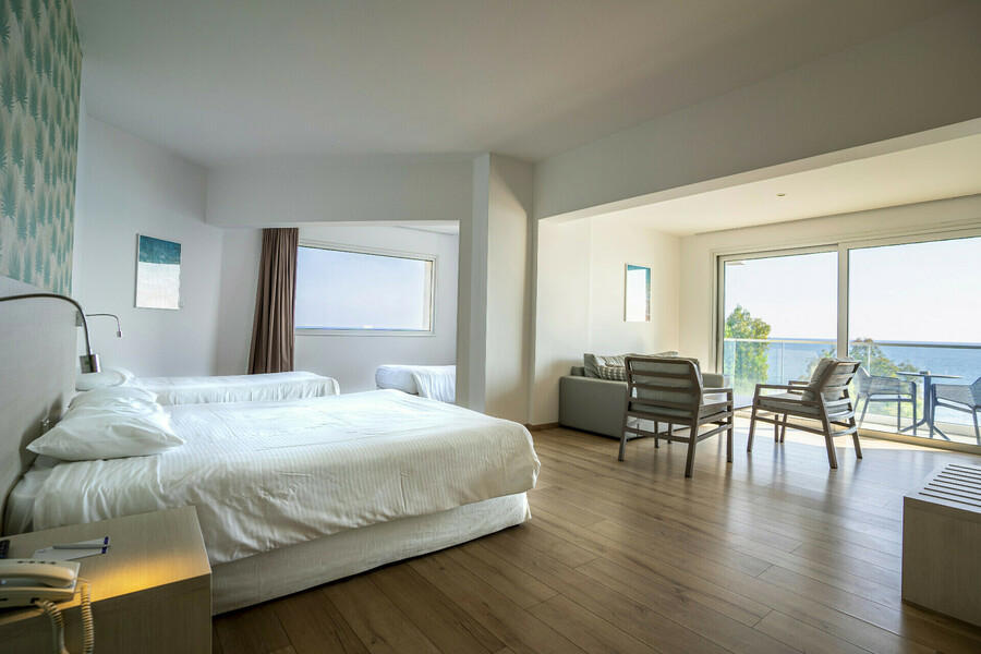 Hotel Harmony Bay