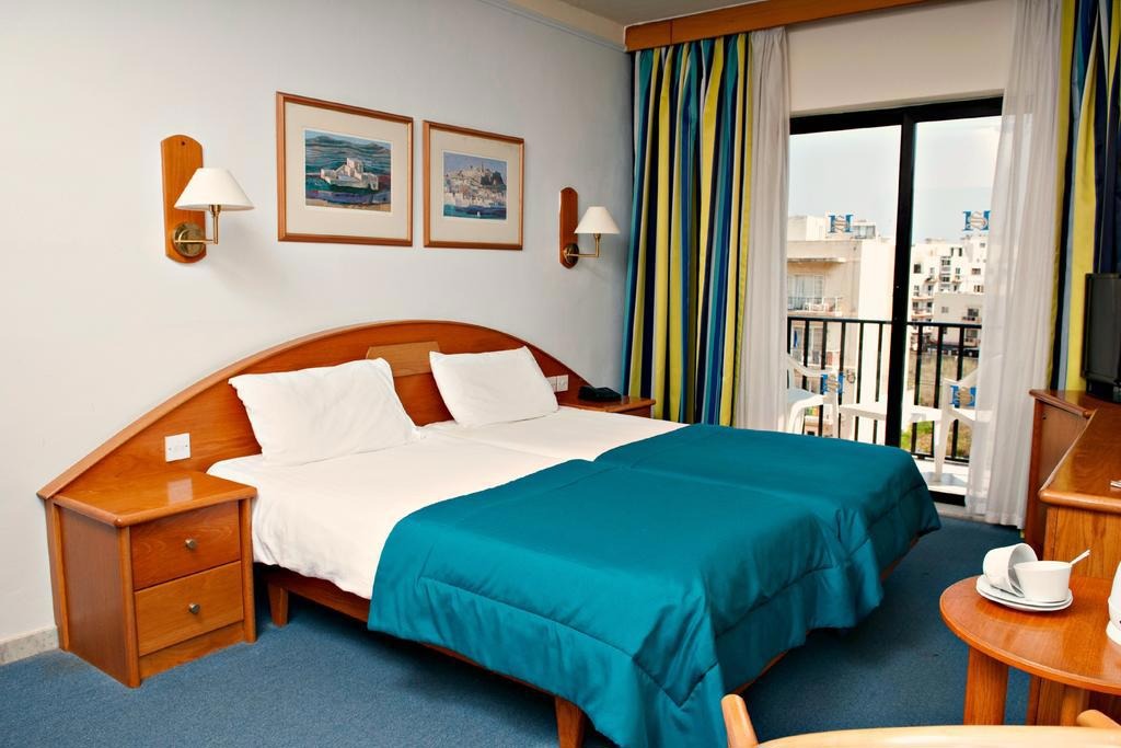 Hotel Santana