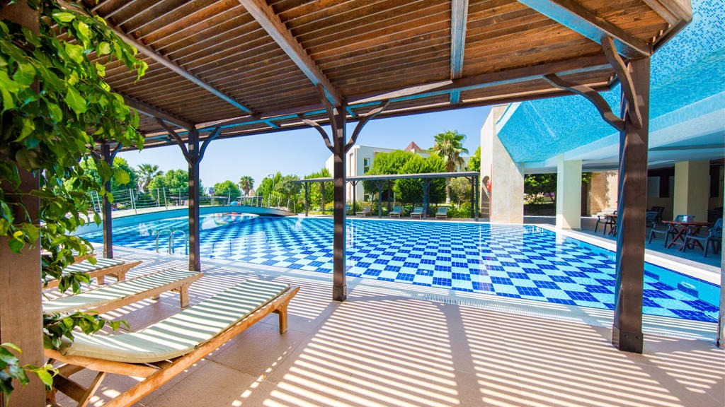 Horus Paradise Luxury Resort