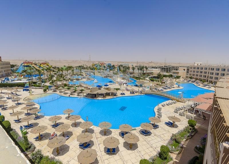 Titanic Resort & Aqua Park
