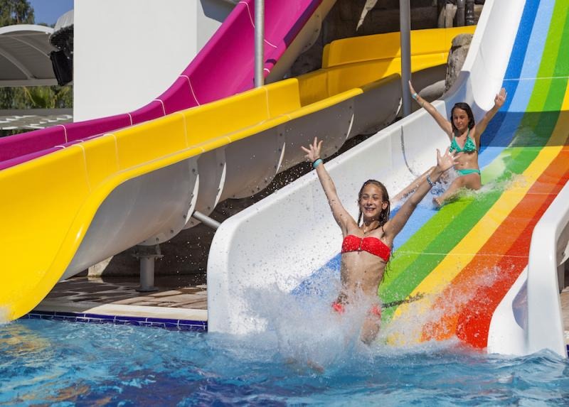 Karmir Resort and Spa