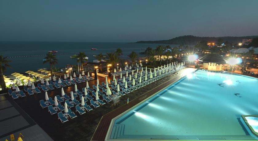 Emelda Sun Club