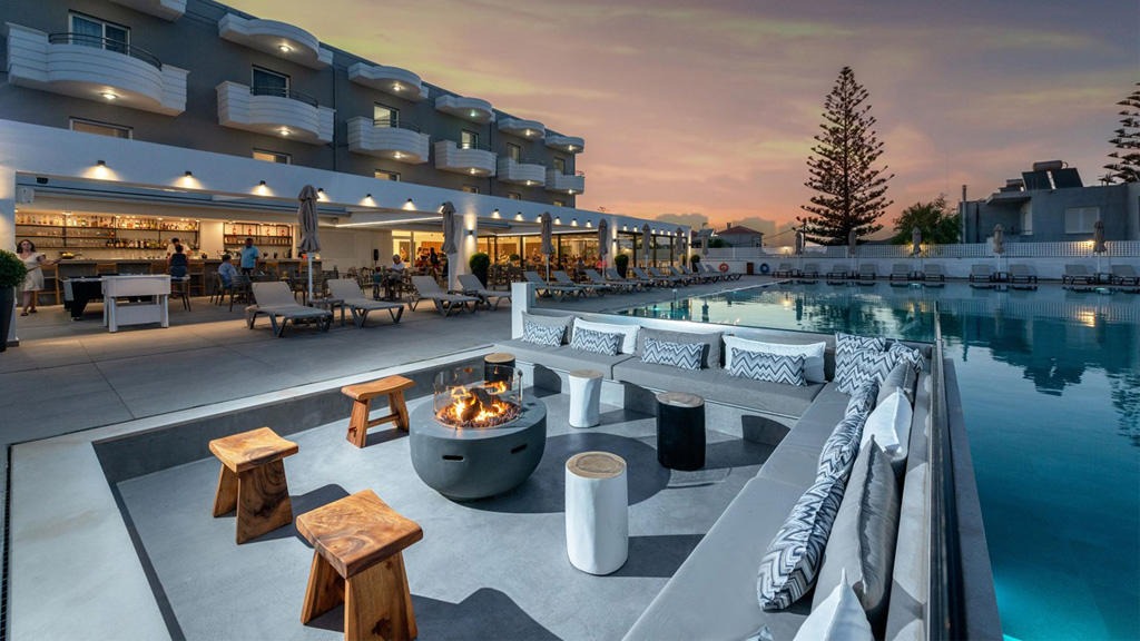 Dore Hotel