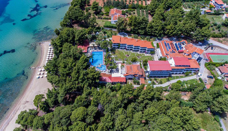 Porfi Beach Hotel