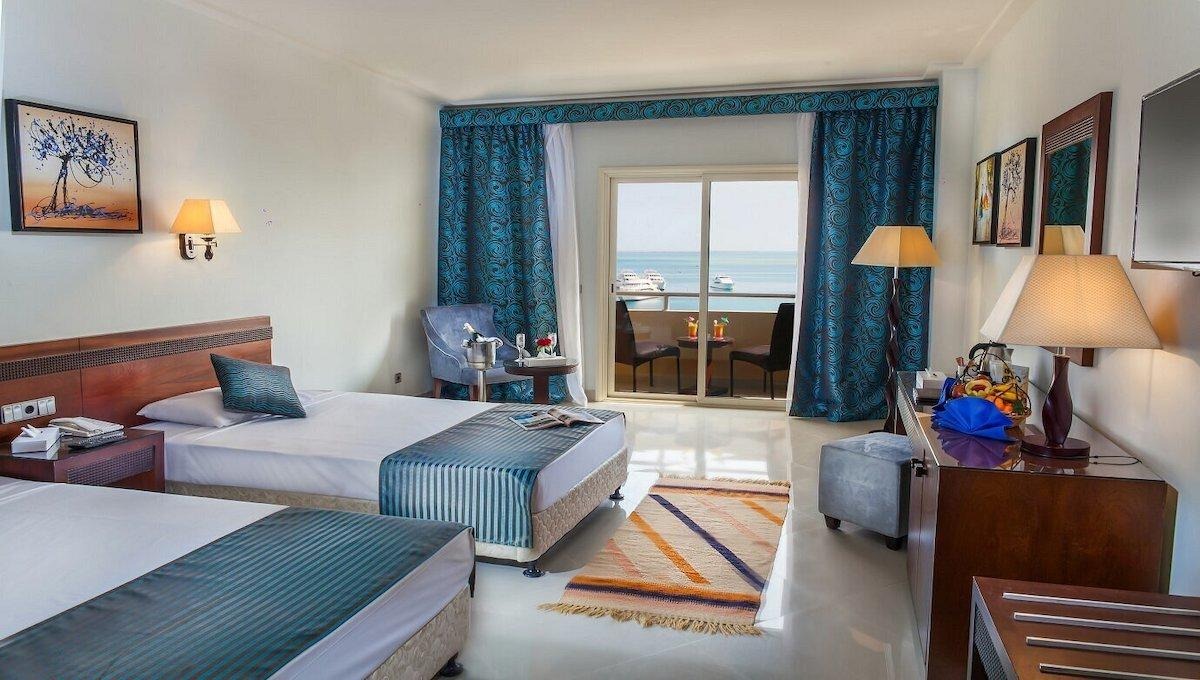Elysees Dream Beach