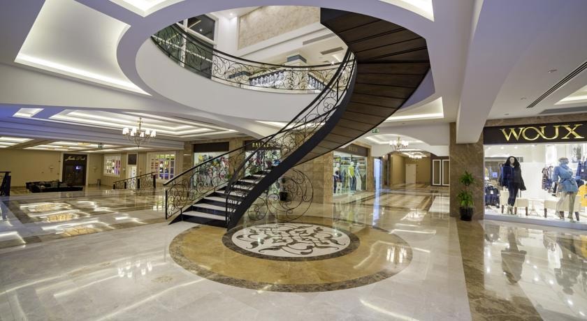 Karmir Resort and Spa
