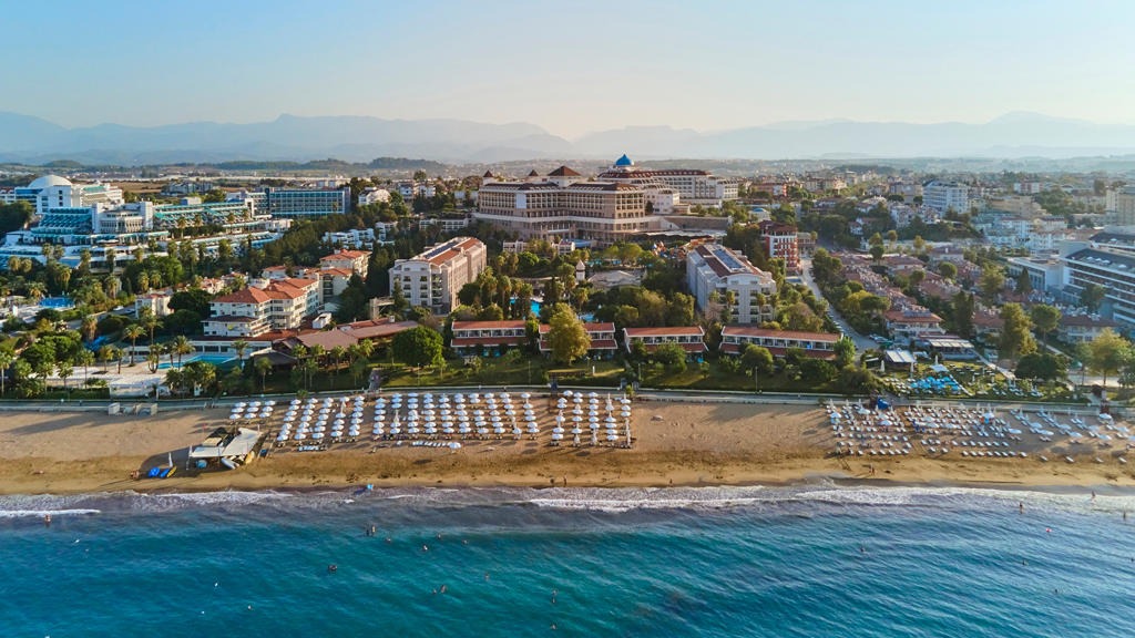 Horus Paradise Luxury Resort