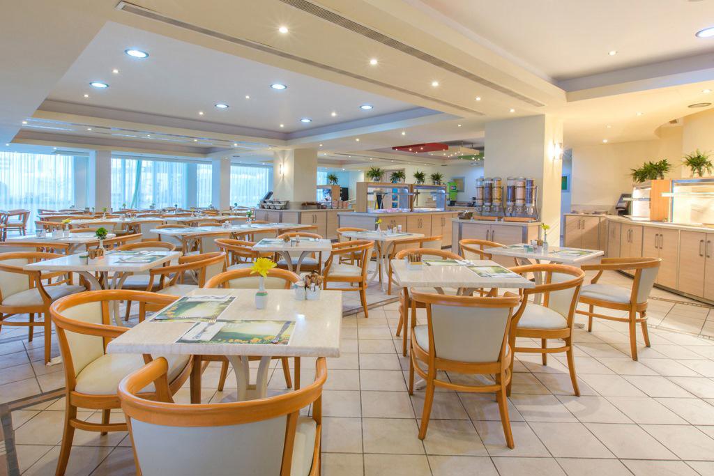 Hotel Lordos Beach