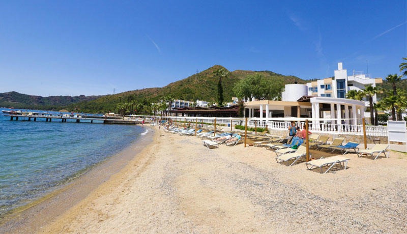Fortezza Beach Resort