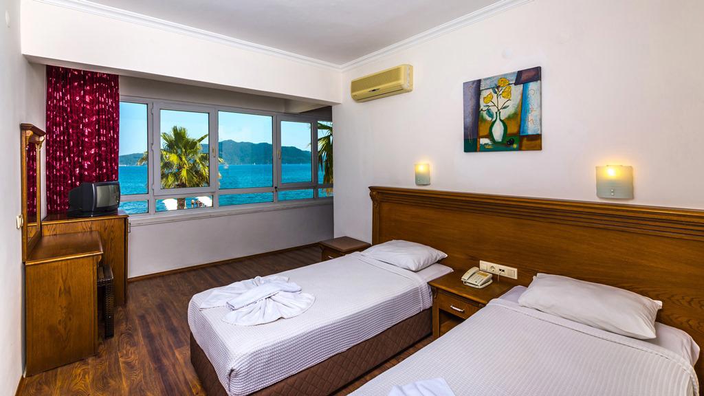 Hotel Honeymoon Beach 