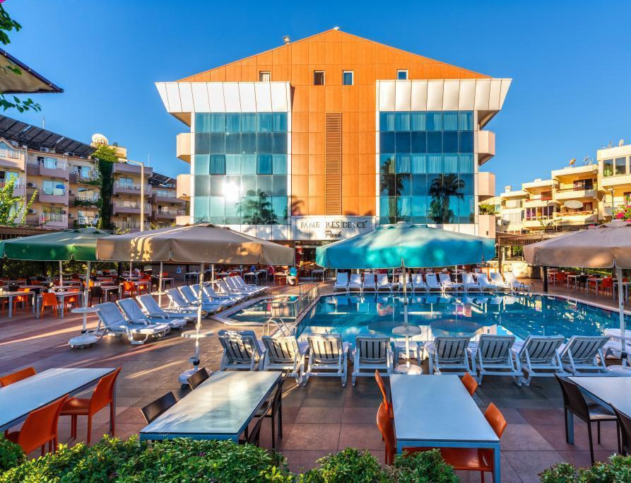 Fame Beach Hotel