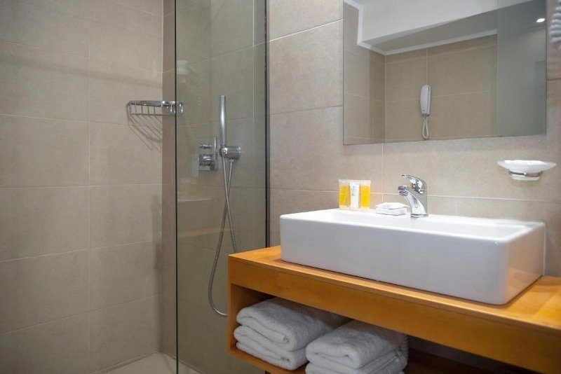 Hotel Athena