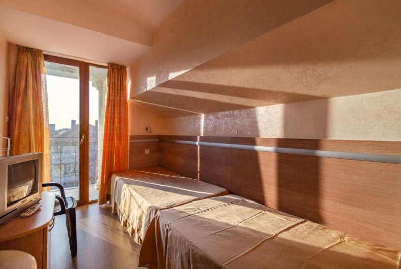 Hotel Zeus