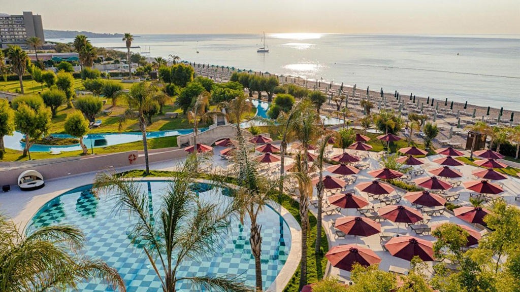 Esperos Palace Resort