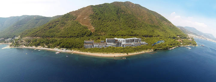 Orka Lotus Beach