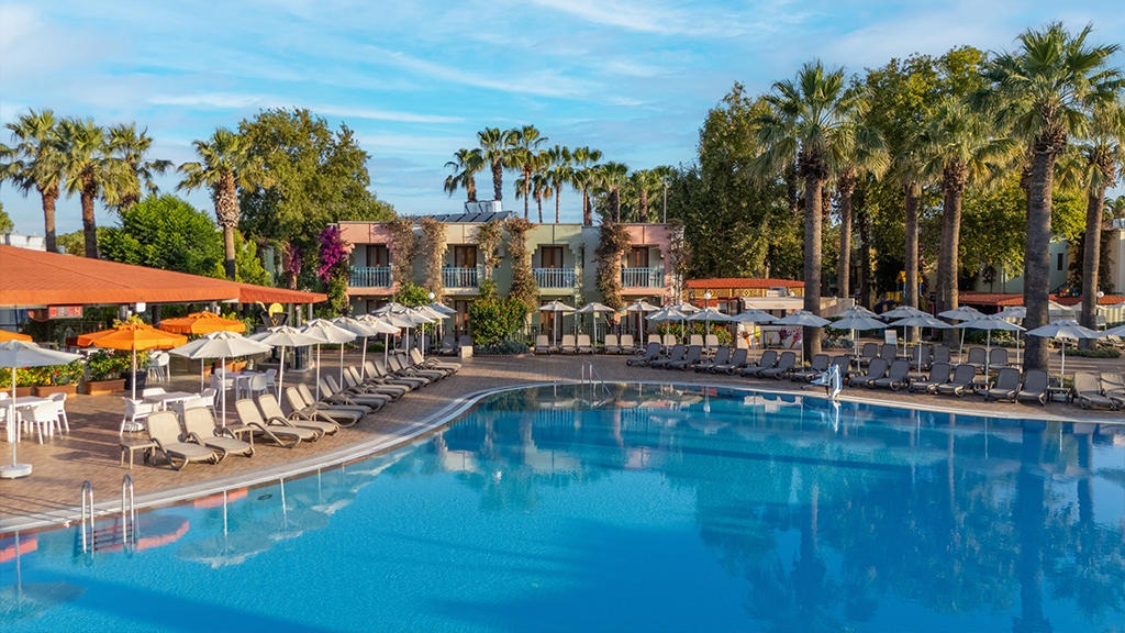 Von Resort Golden Beach