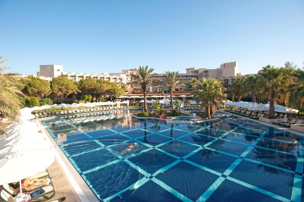 Hotel Crystal Tat Beach Golf Resort & Spa