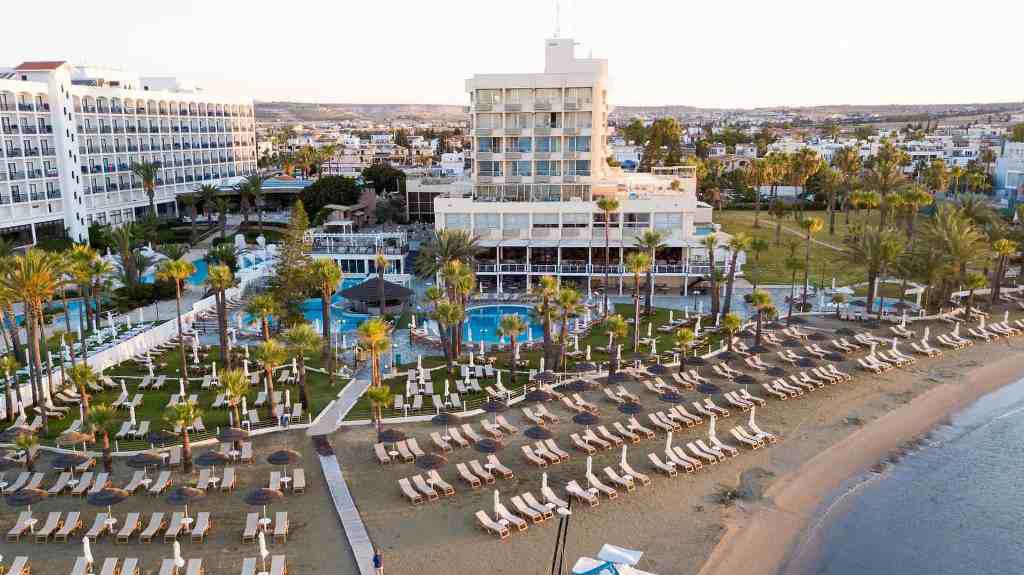 Hotel Golden Bay 