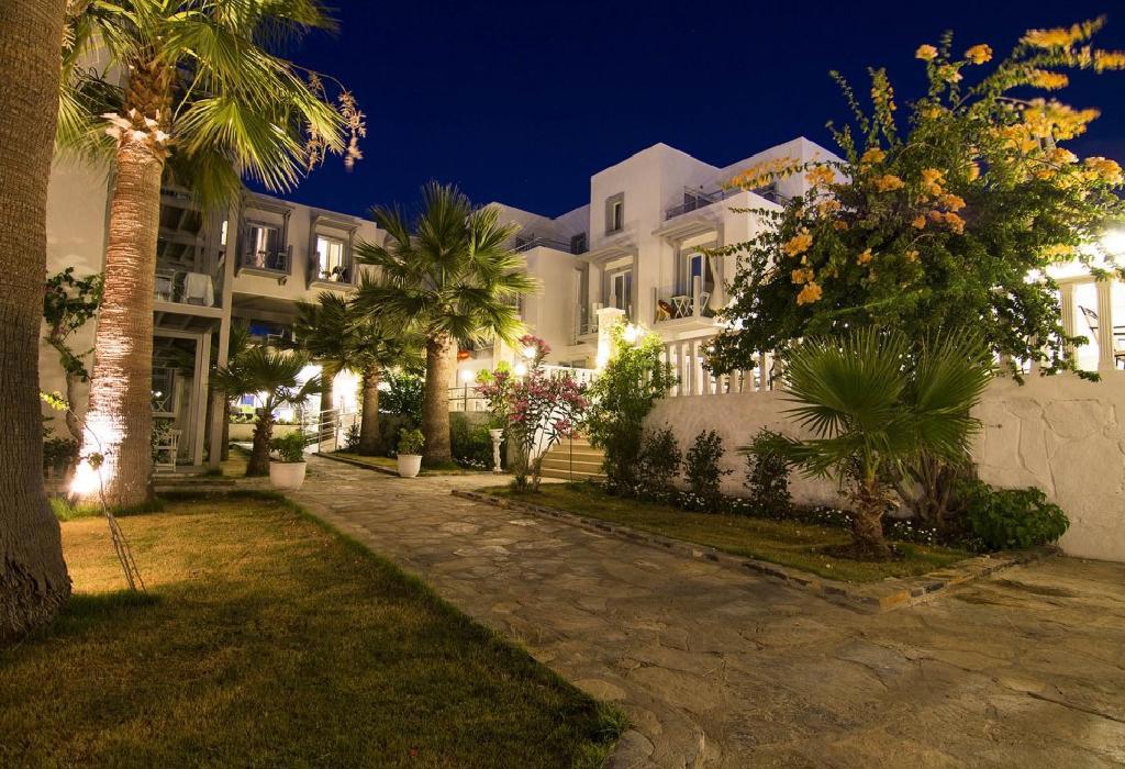 Hotel Charm Beach