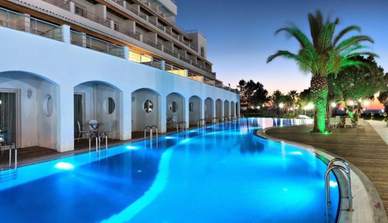 Batihan Beach Resort & Spa