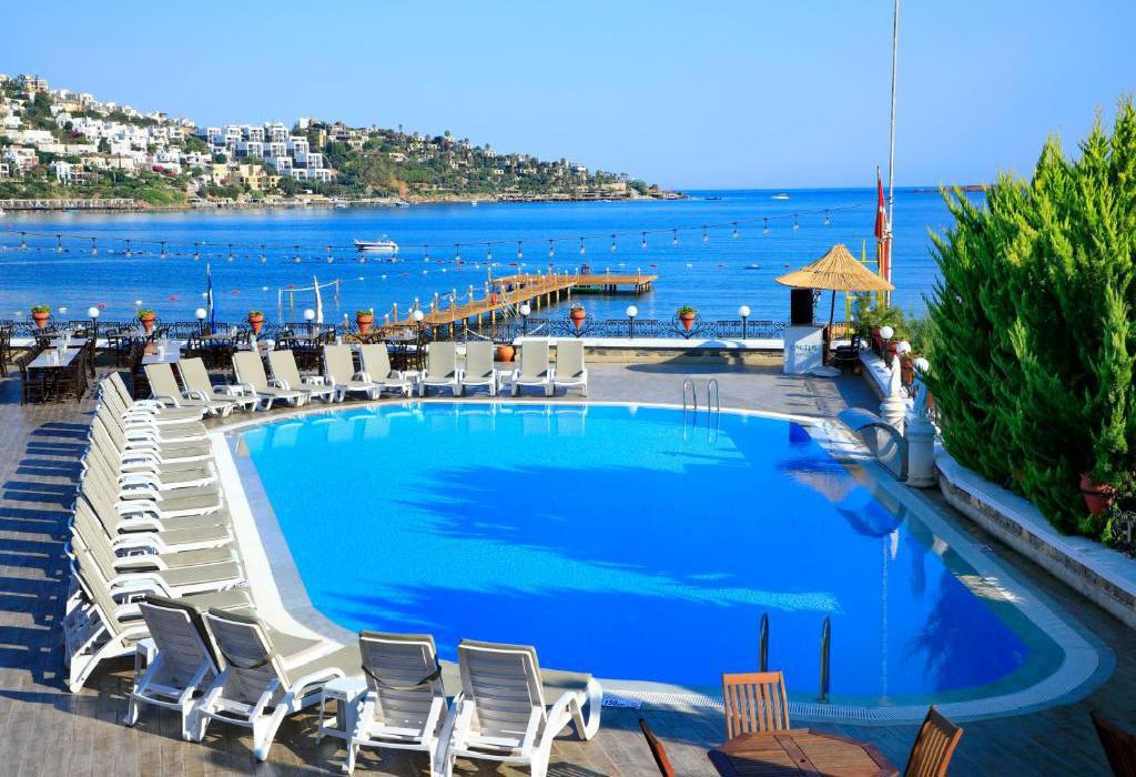 Hotel Cactus Fleur Beach Club