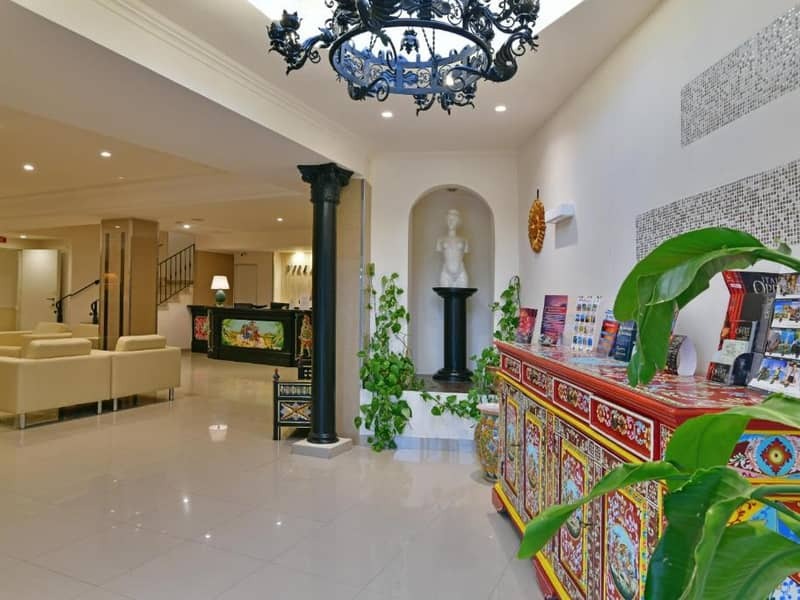  Hotel Villa Linda