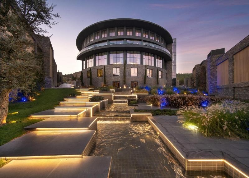 Lujo Hotel