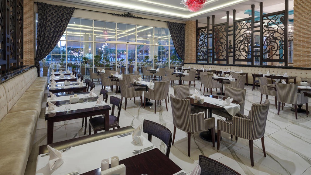 Rubi Platinum Spa Resorts & Suites