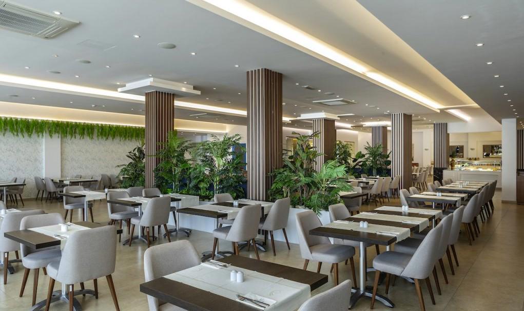 Hotel Christofinia