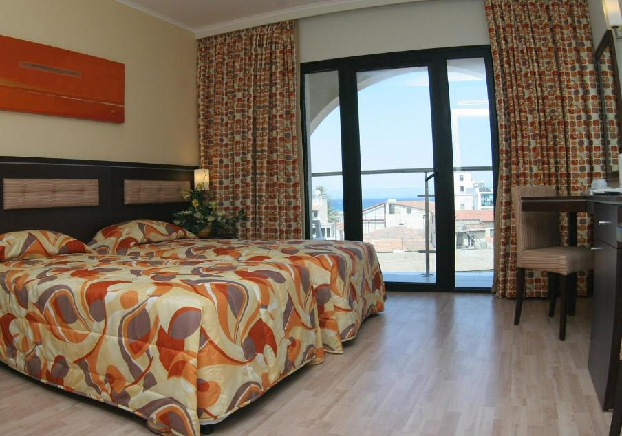 Hotel Livadhiotis City Hotel