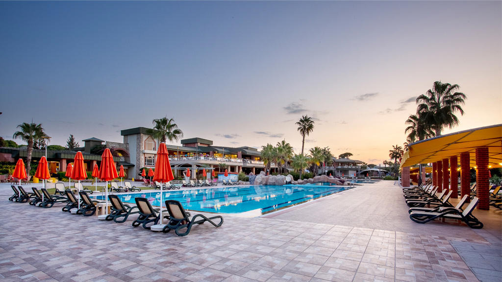Pine Beach Resort ex Maritim