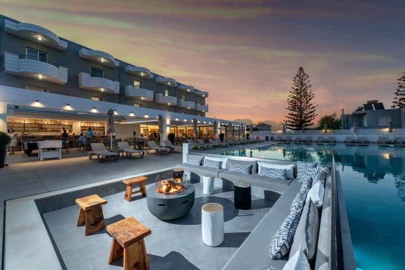 Hotel Dore
