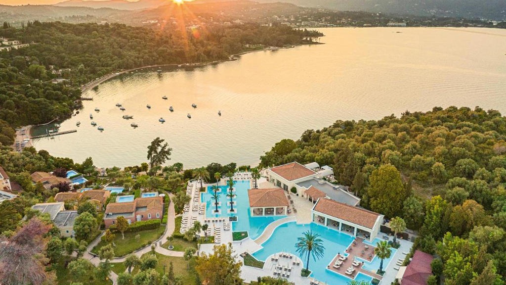 Grecotel Eva Palace