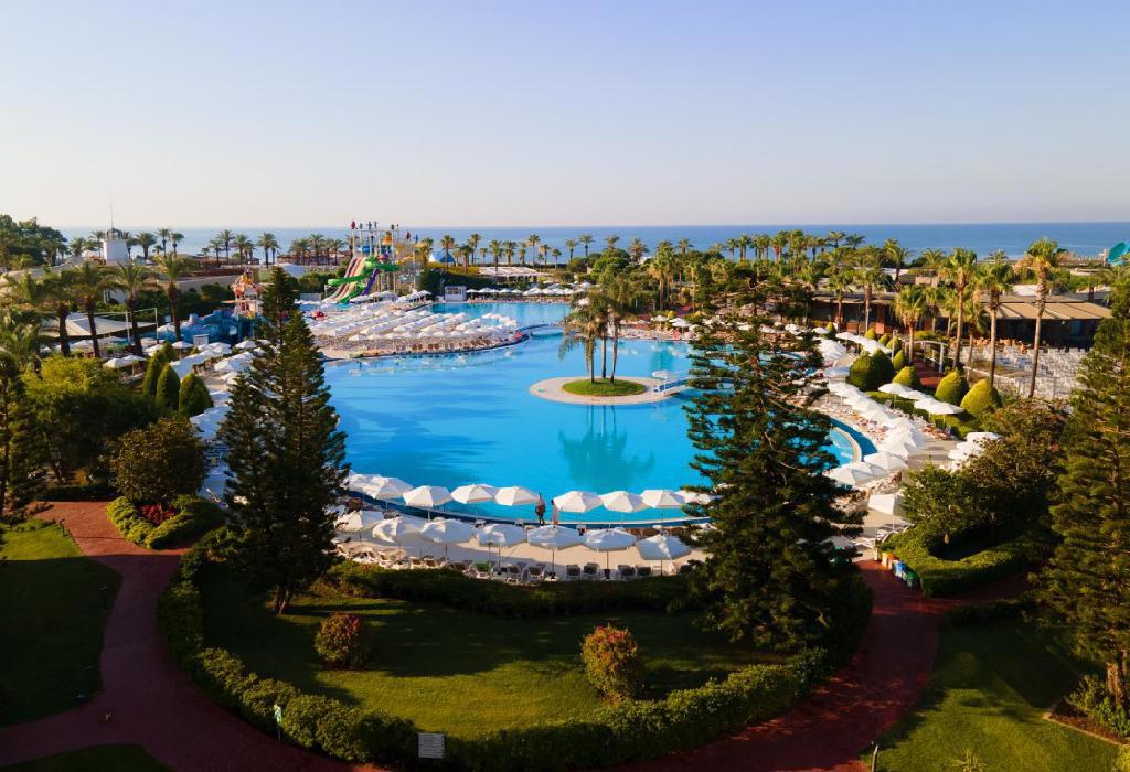 Hotel Miracle Resort