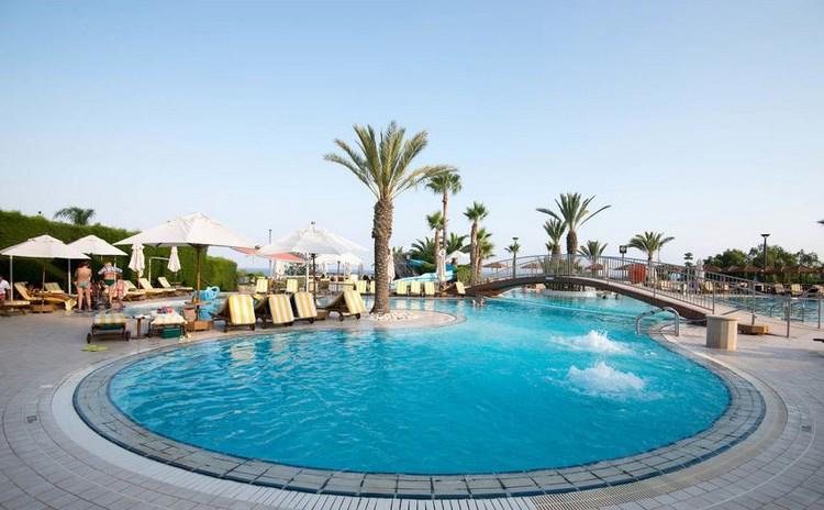 Hotel Four Seasons