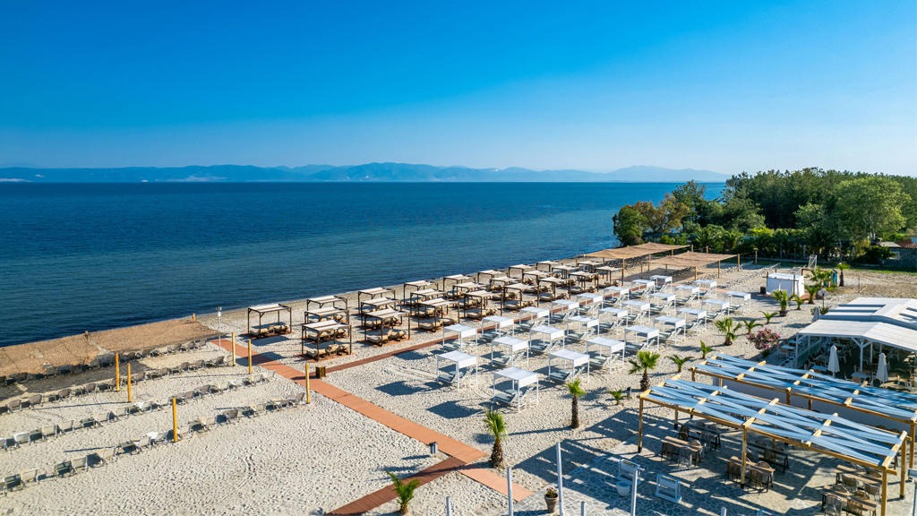 Alea Hotel & Suites