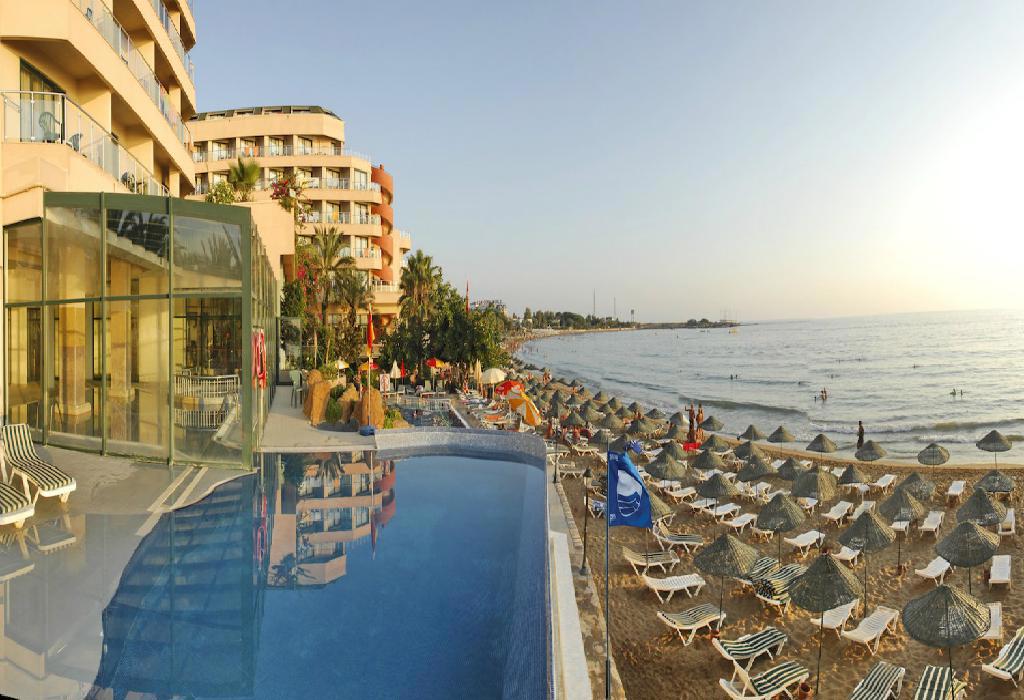 Hotel Aska Just In Beach