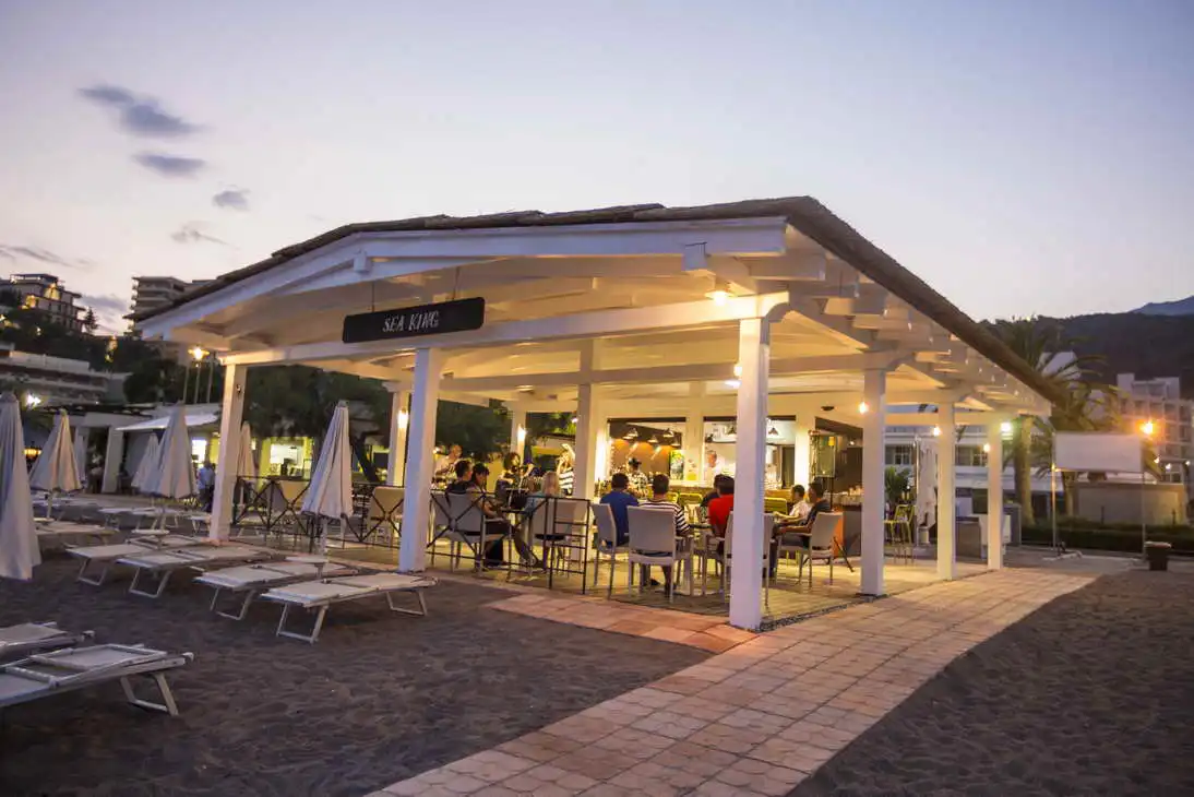 Hotel Tara