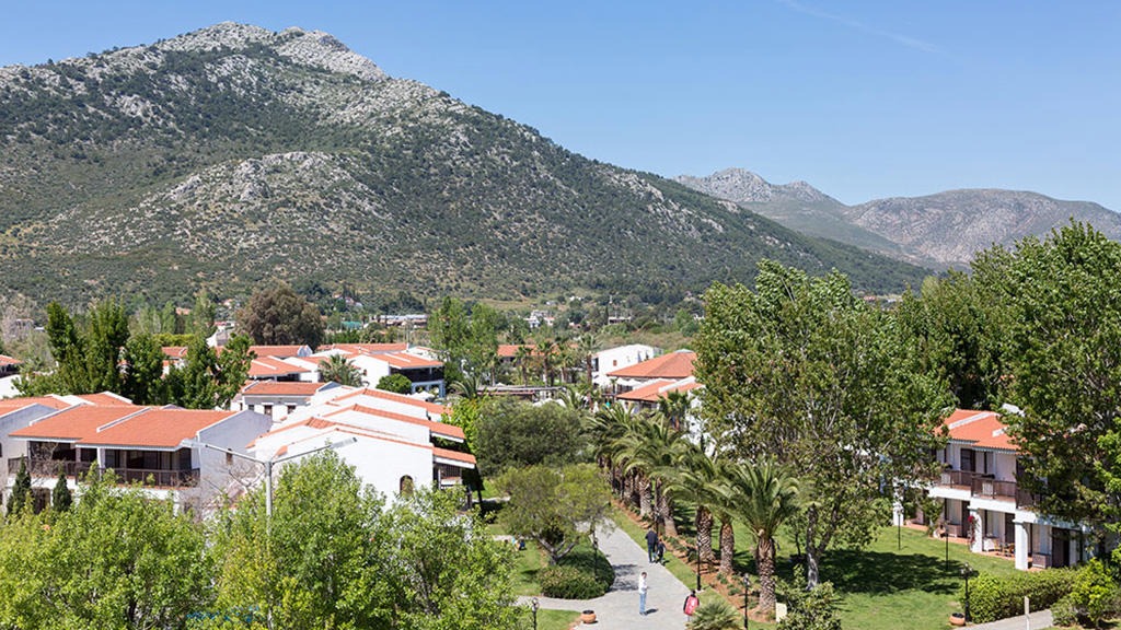 Golden Coast Hotel