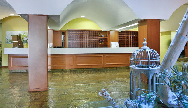 Delphi Beach Hotel