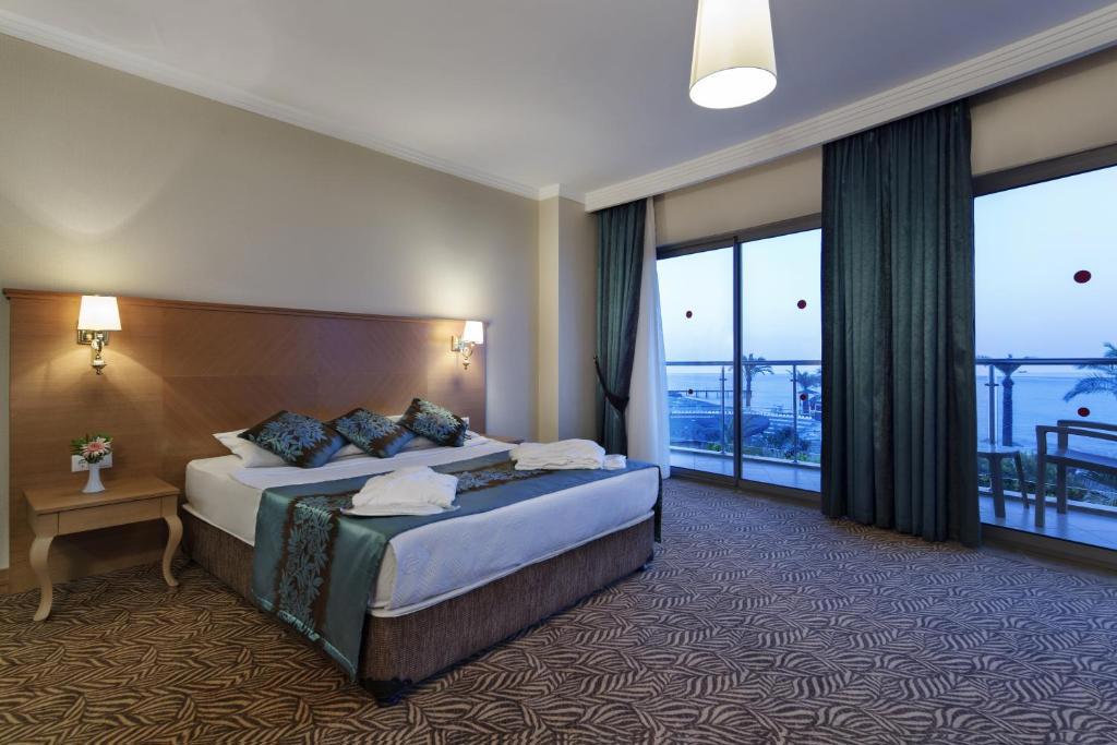 Saphir Hotel and Villas
