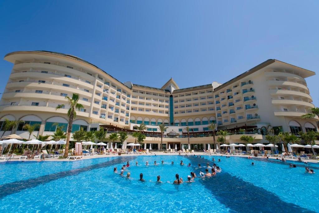Saphir Resort and Spa