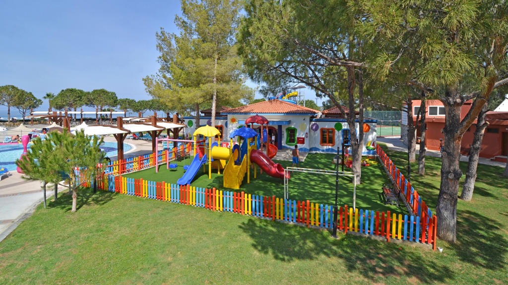 Kustur Club Holiday Village